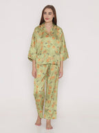 NW2 Green Lily