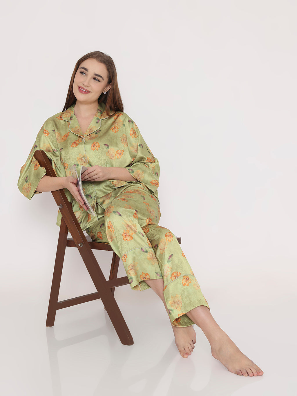 NW2 Green Lily