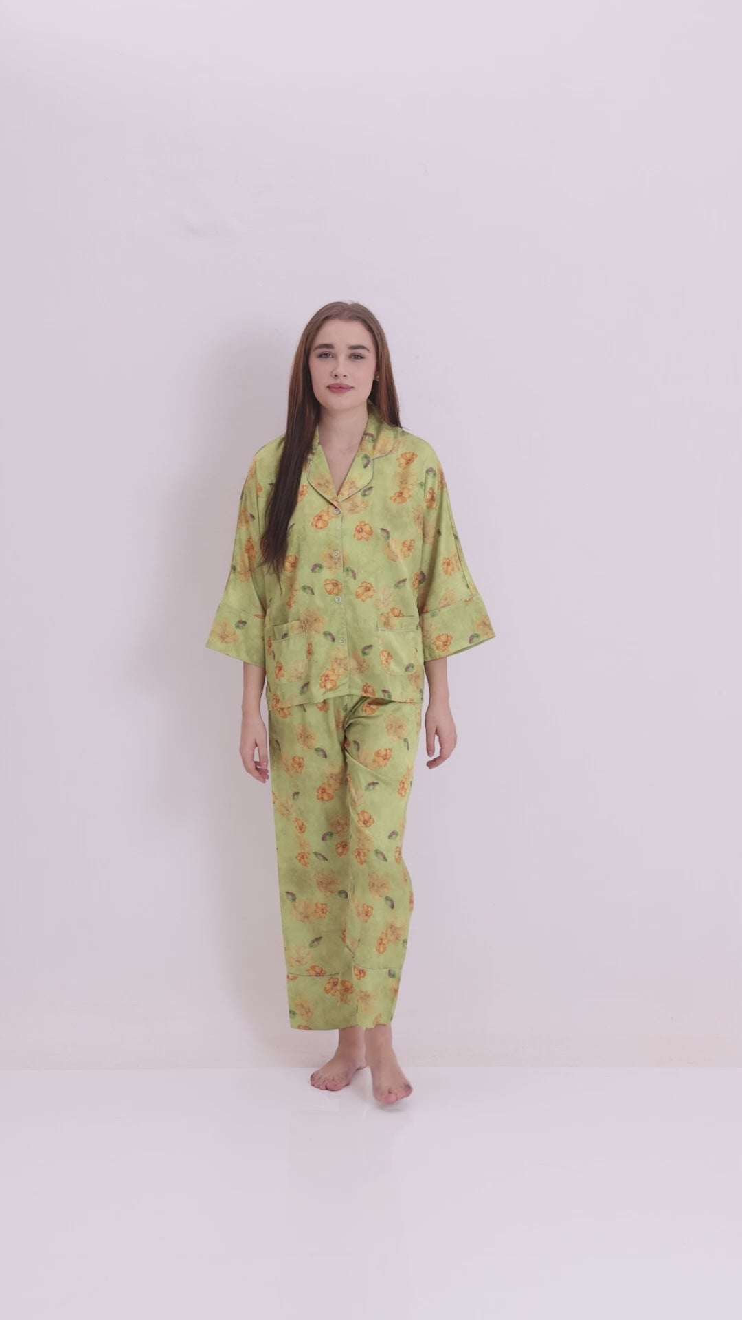 NW2 Green Lily